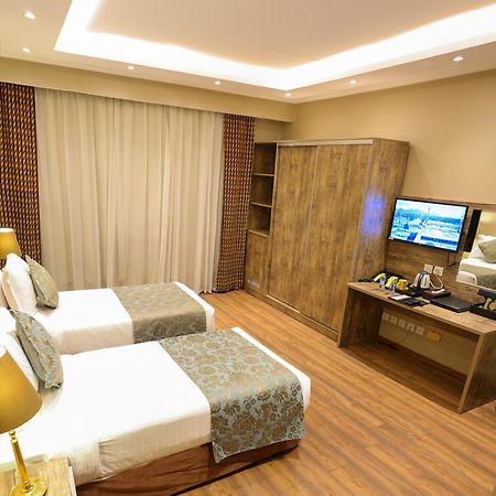 Al Ansar Golden Tulip Hotel Medina Exterior photo